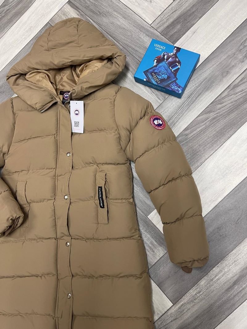 Canada Goose Women's Long Puffer Parka Set with Versace Eros Gift Box - Image 8