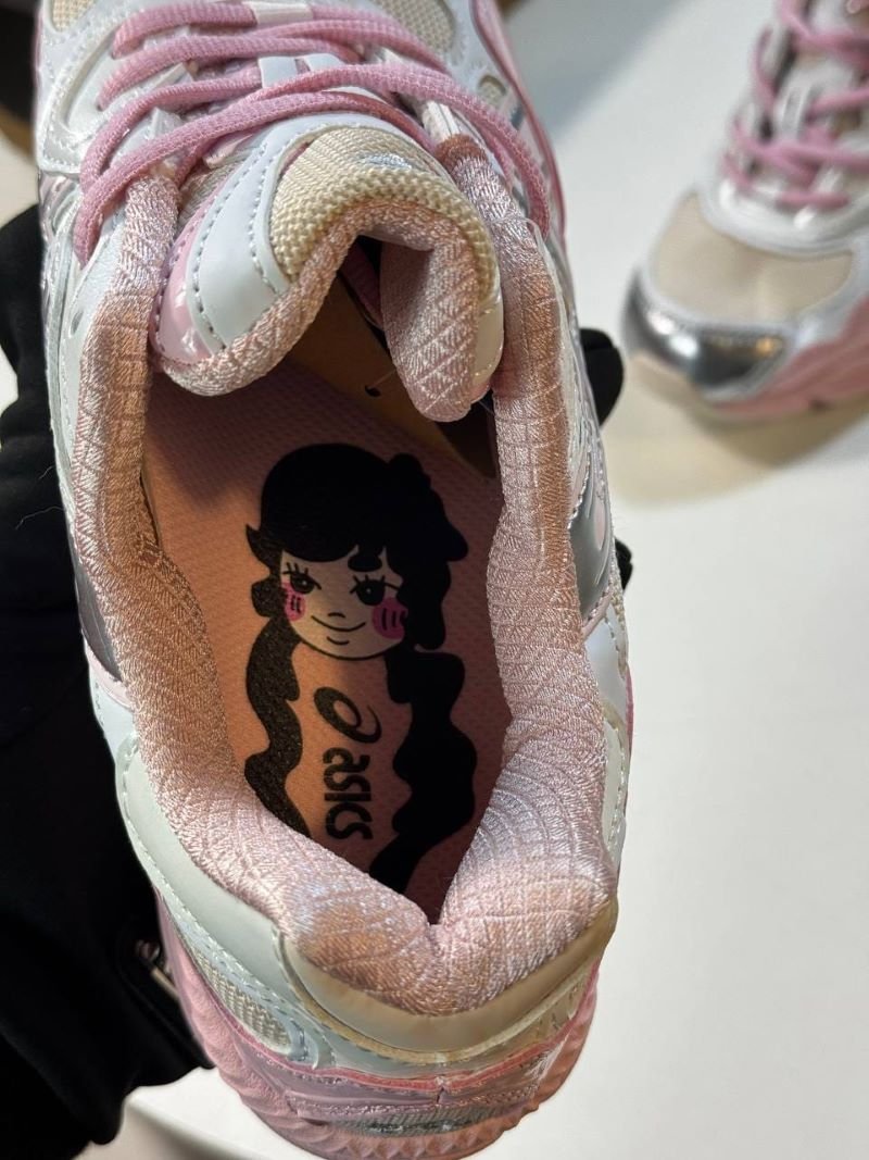 Ladies ASICS x Kith GEL-Kayano - Image 10