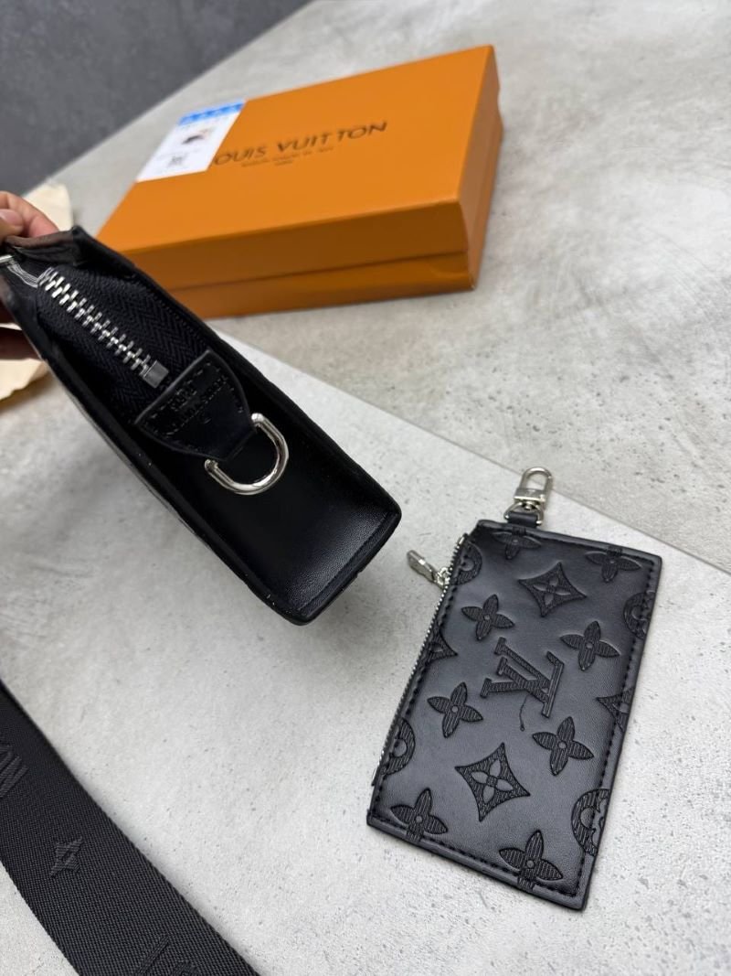 The Louis Vuitton Monogram 2-in-1 Crossbody Messenger Bag - Image 9