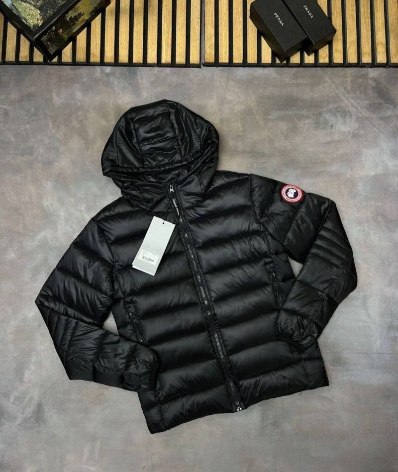 Stay warm and stylish in cold weather with the Canada Goose Glossy Black Puffer Jacket. Featuring a lightweight quilted design with premium insulation, a protective hooded collar, and signature branding accents, this outerwear piece combines everyday functionality with luxury cold-weather style.