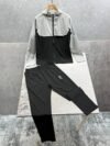 On Running Men's Lightweight Performance Tracksuit – Two-Tone Active Full-Zip Jacket