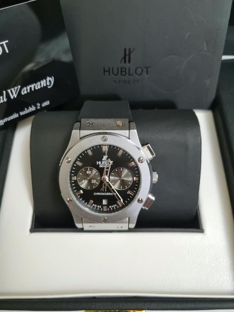 Hublot Geneva Luxury Watch Collection – Signature Color & Design Showcase - Image 13