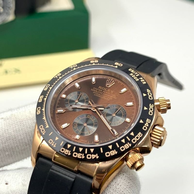 The Rolex Cosmograph Daytona Collection - Luxury Chronograph Timepieces - Image 15