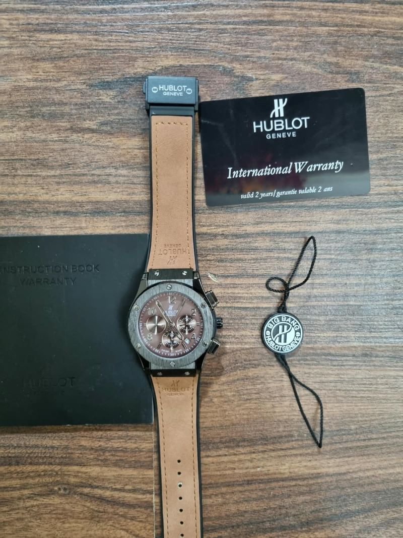 Hublot Geneva Luxury Watch Collection – Signature Color & Design Showcase - Image 18
