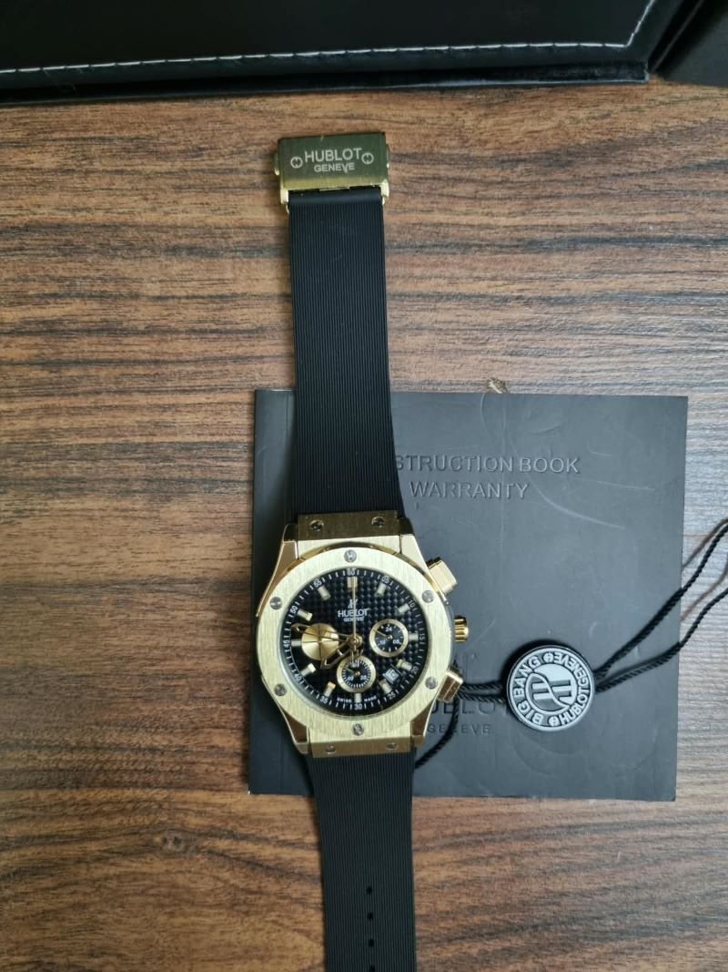 Hublot Geneva Luxury Watch Collection – Signature Color & Design Showcase - Image 20