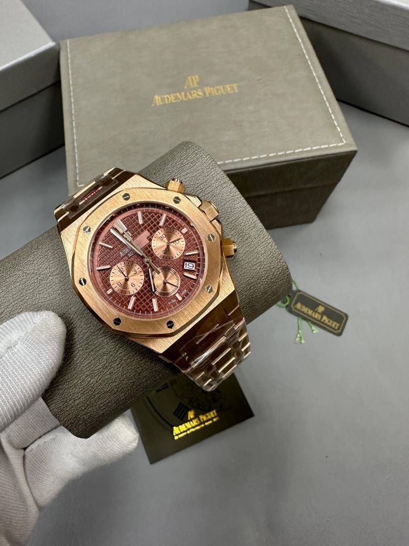 Audemars Piguet Royal Oak Luxury Watch Collection - Image 19