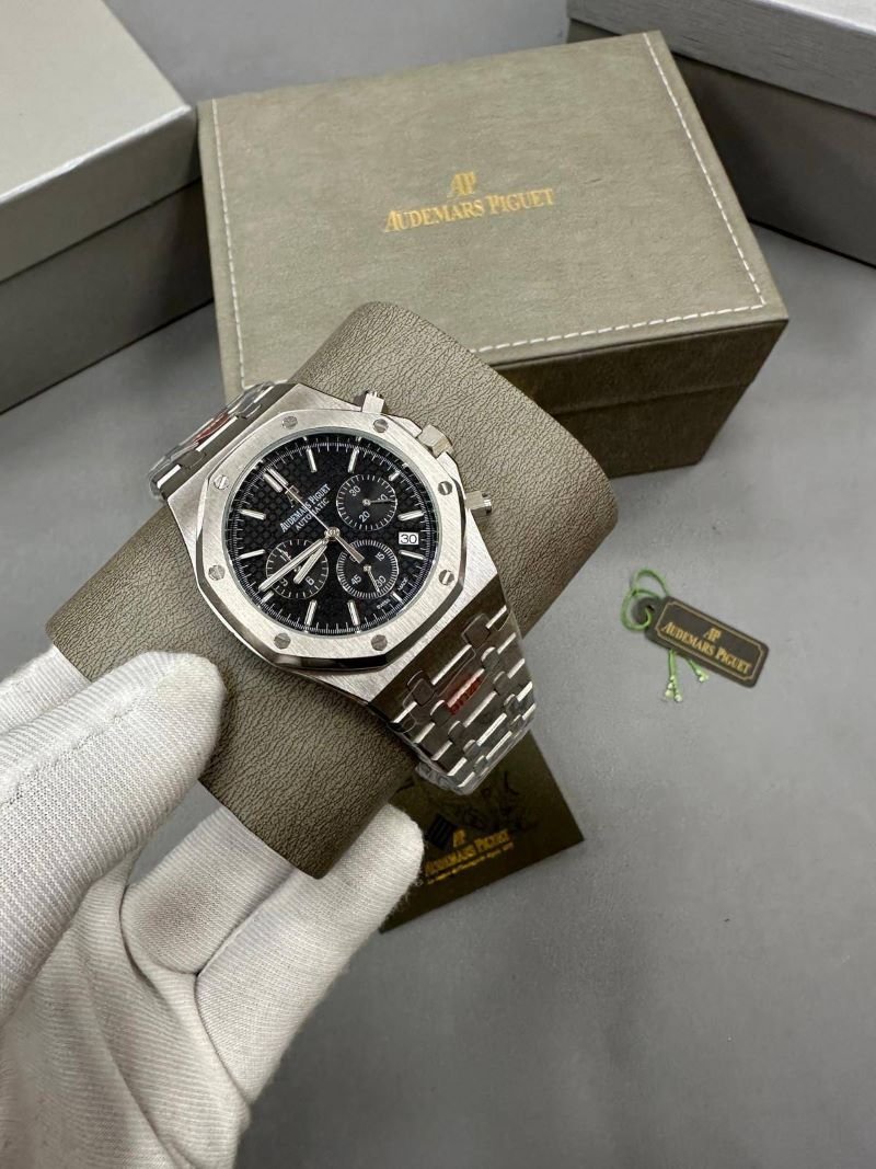 Audemars Piguet Royal Oak Luxury Watch Collection - Image 20