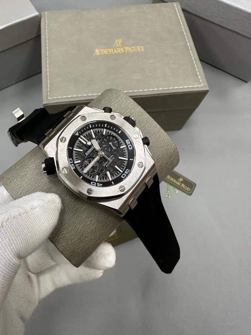 Audemars Piguet Royal Oak Luxury Watch Collection - Image 25