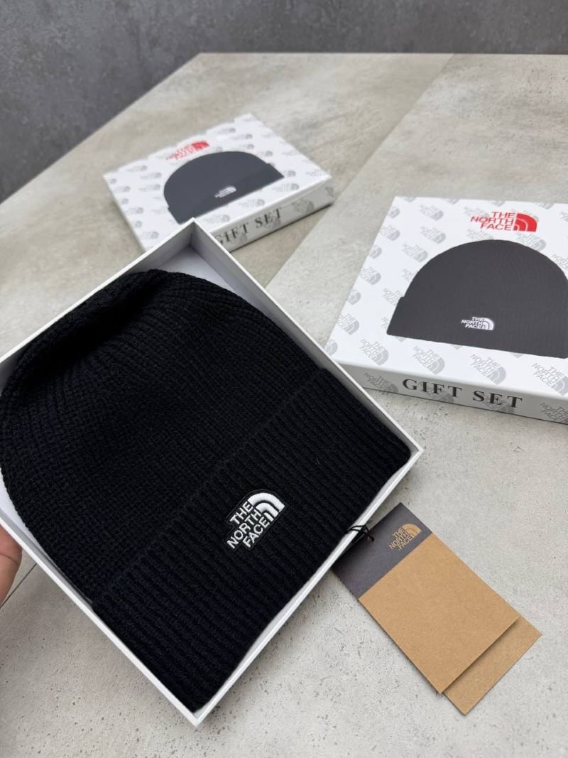 Luxury Designer Winter Beanie Gift Set Collection The North Face & Moncler - Image 4