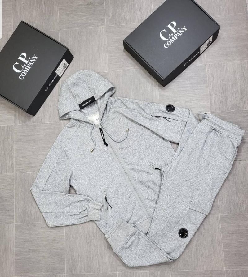 Men's C.P. Company Goggle Lens Full-Zip Hooded Tracksuit and Jogger Set with Box - Image 3