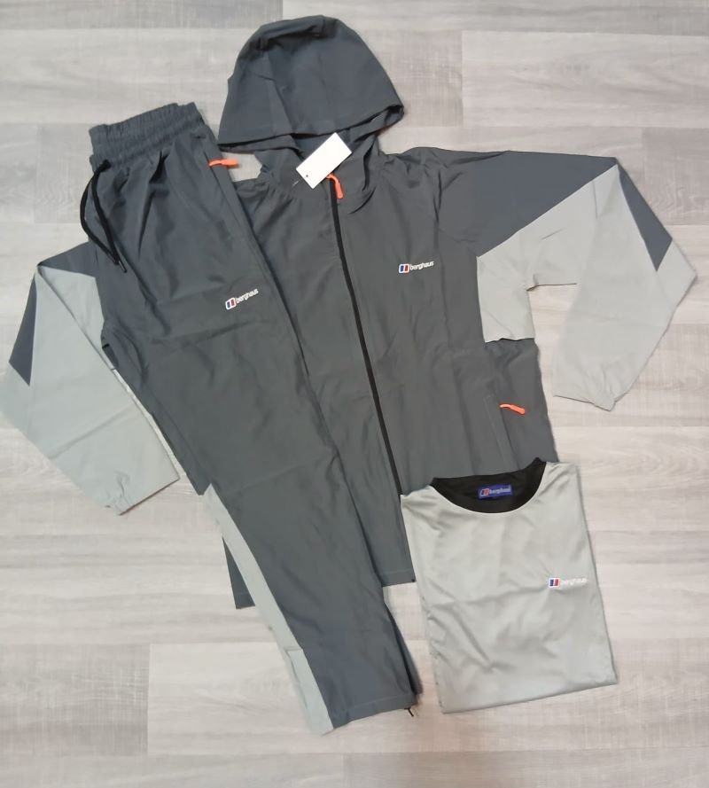 Berghaus Men's 3-Piece Lightweight Woven Tracksuit & Tech T-Shirt Set - Image 4