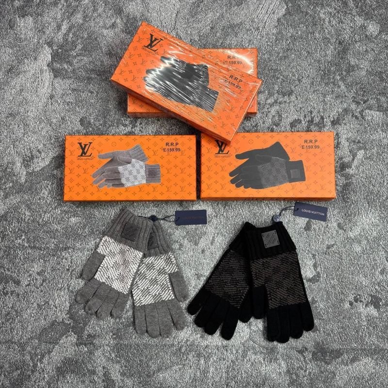 Designer Men's Luxury Winter Gloves Gift Set Collection – Stone Island, Louis Vuitton, & Moncler - Image 5