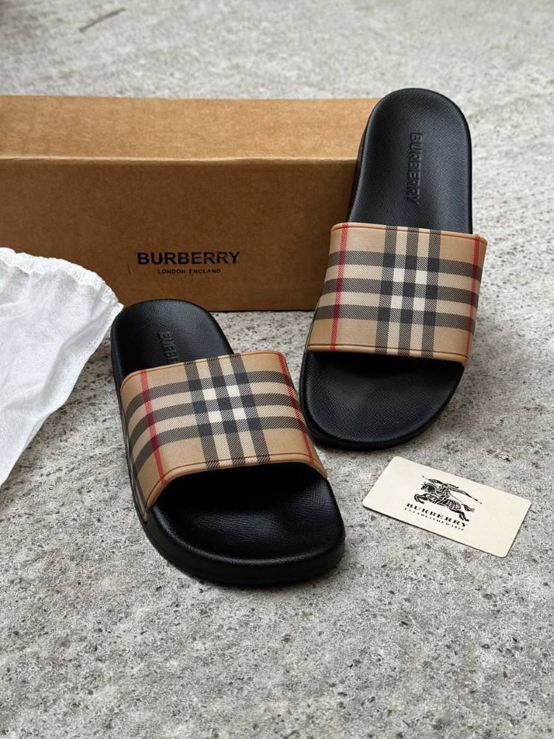 Burberry Check Slide Sandals – Luxury Designer Slip-On Beach and Casual Footwear with Box - Image 4