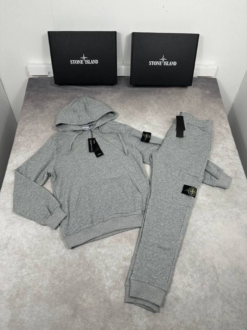 Men's Stone Island Compass Patch Full-Zip Hoodie and Cargo Jogger Tracksuit Set with Box - Image 4