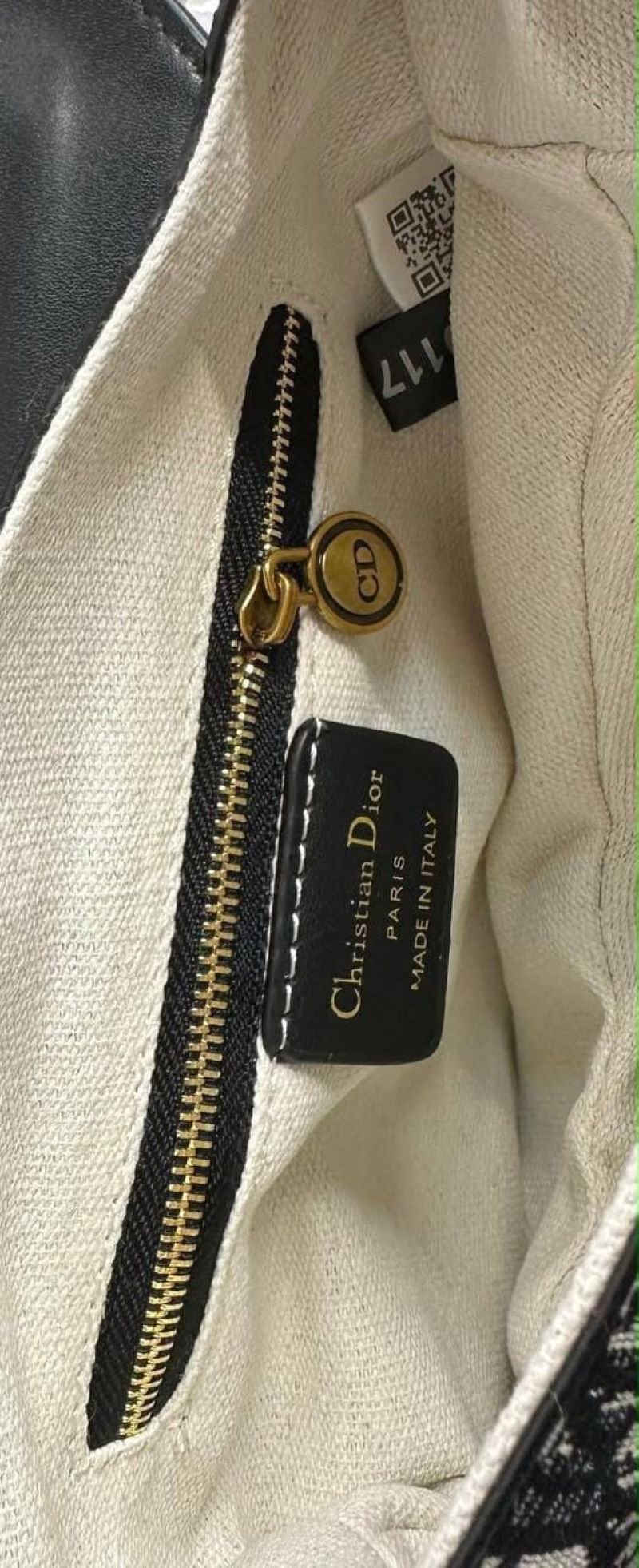 Dior Saddle Bag Collection with Authentic Packaging - Image 5