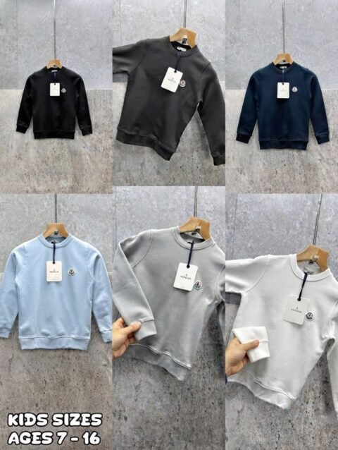 Moncler Junior Logo Patch Cotton Sweatshirt Collection - Kids Designer Pullover