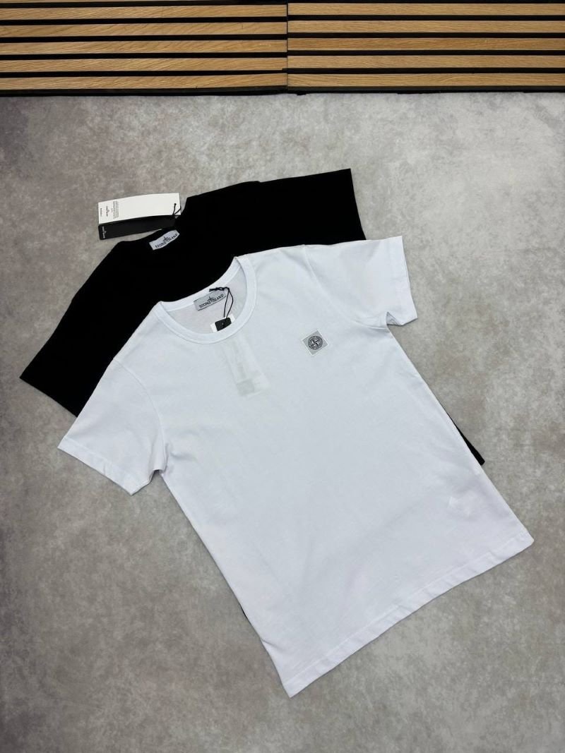 Stone Island Men's Chest Compass Logo Badge T-Shirt Collection