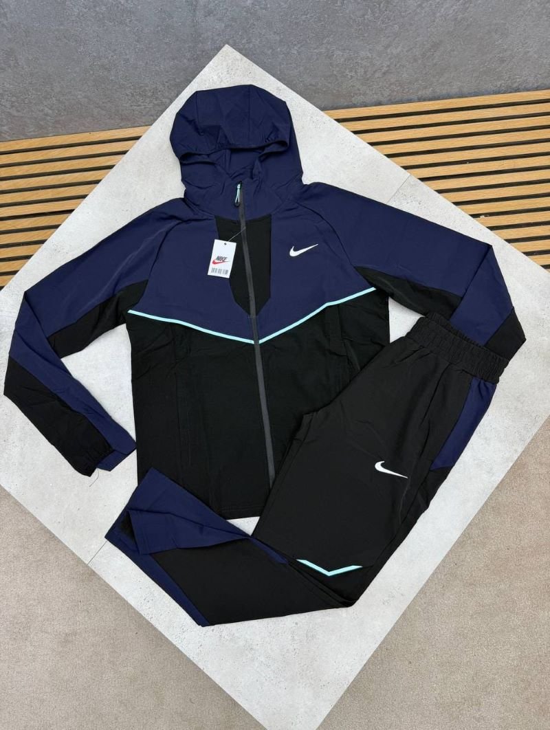 Nike Tech Windrunner Men's Hooded Tracksuit Set - Image 2
