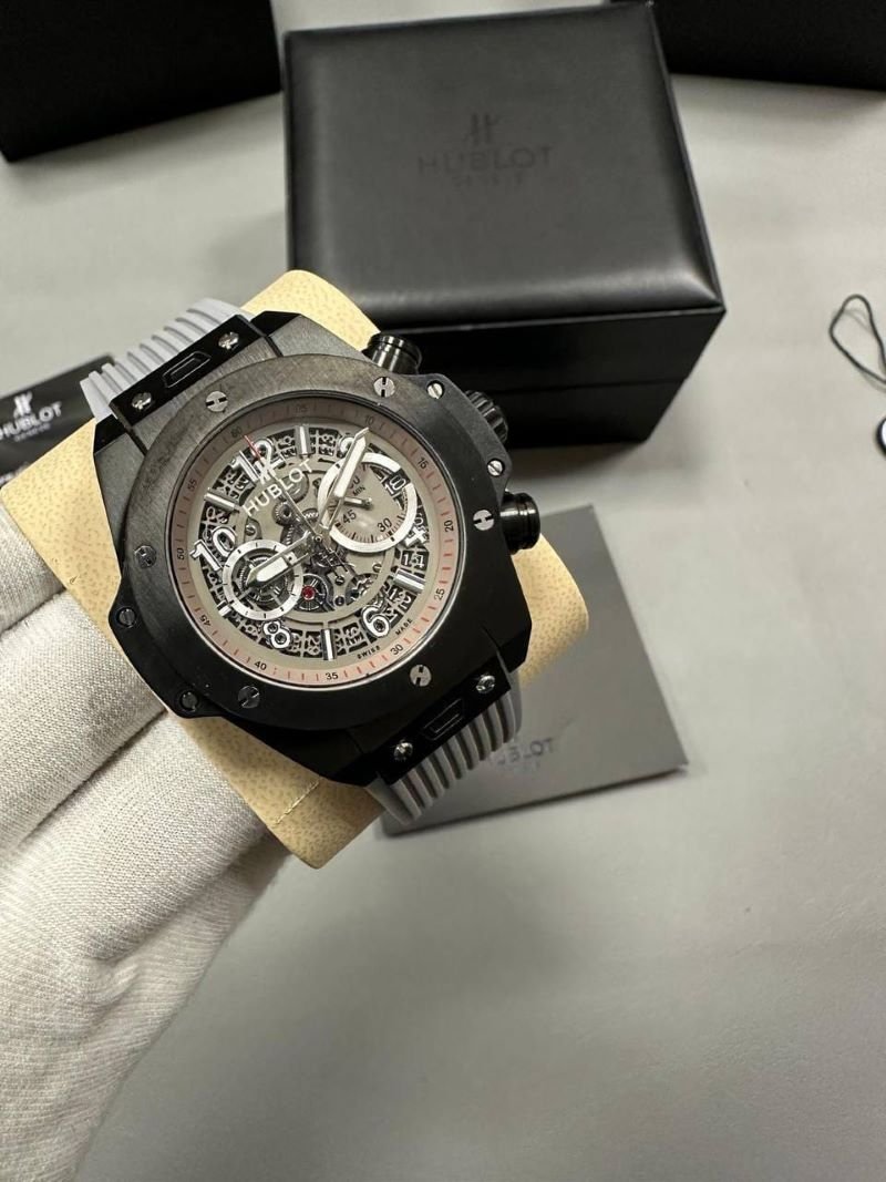 Hublot Big Bang & Spirit of Big Bang Luxury Timepiece Collection - Image 14