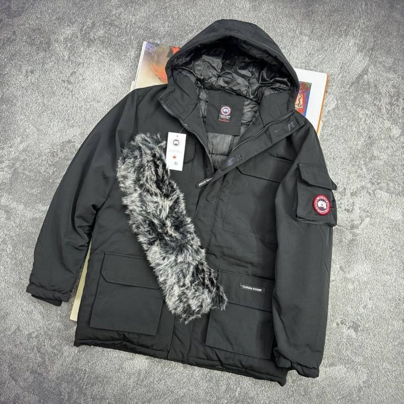 Canada Goose Expedition Fur-Trimmed Insulated Winter Parka - Image 2