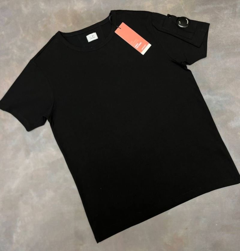 Men's C.P. Company Men's Lens Utility Pocket T-Shirt - Image 2