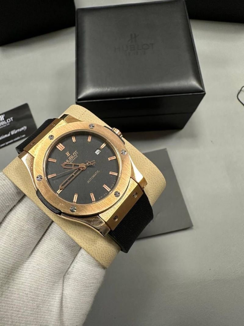 Hublot Big Bang & Spirit of Big Bang Luxury Timepiece Collection - Image 2