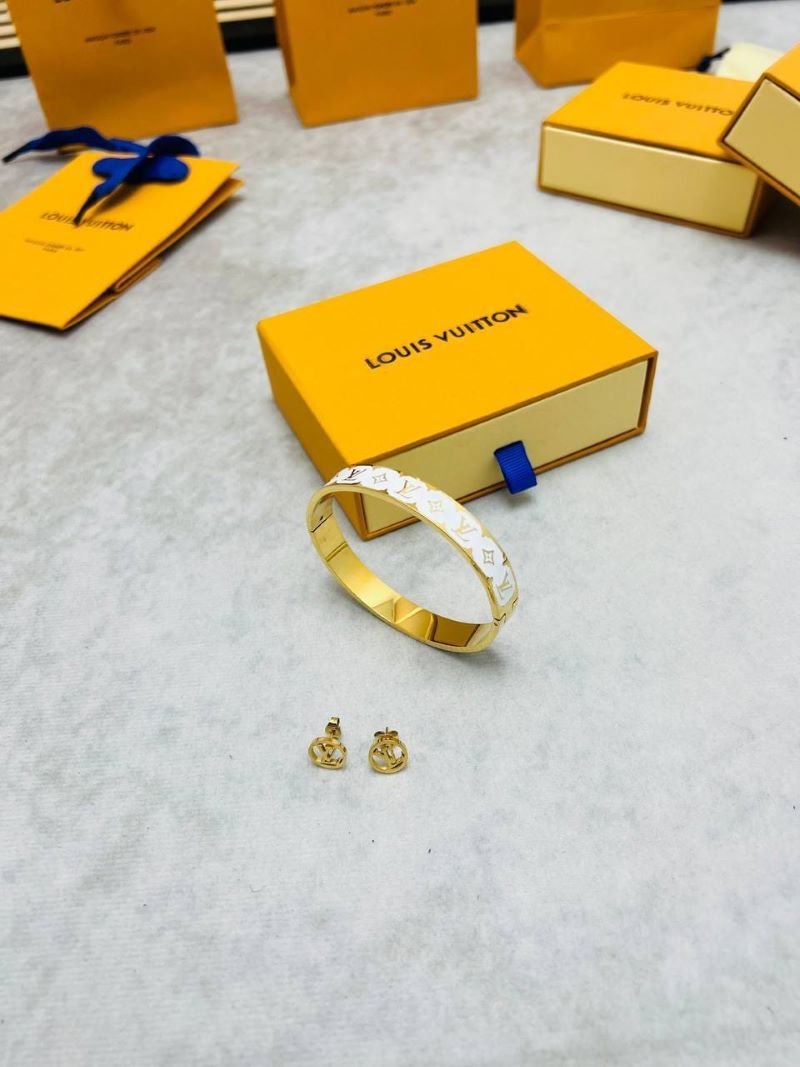 Louis Vuitton Nanogram Enamel Bangle & Stud Earrings Jewelry Set - Image 2