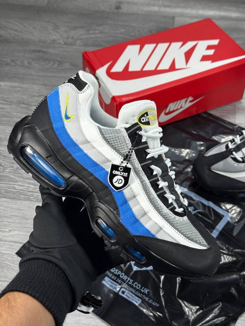 Nike Air Max 95 Retro Streetwear Trainers - Image 3