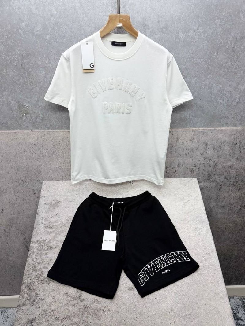 Givenchy Men's Luxury Cotton T-Shirt and Sweatshorts Set - Image 2