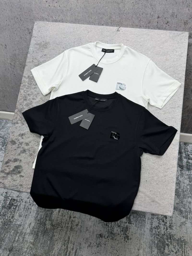 Dolce & Gabbana Men's Luxury Crewneck Tee with Textured DG Badge