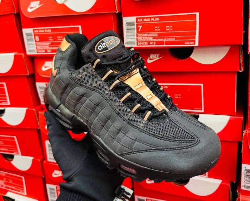 Nike Air Max 95 Retro Streetwear Trainers - Image 21