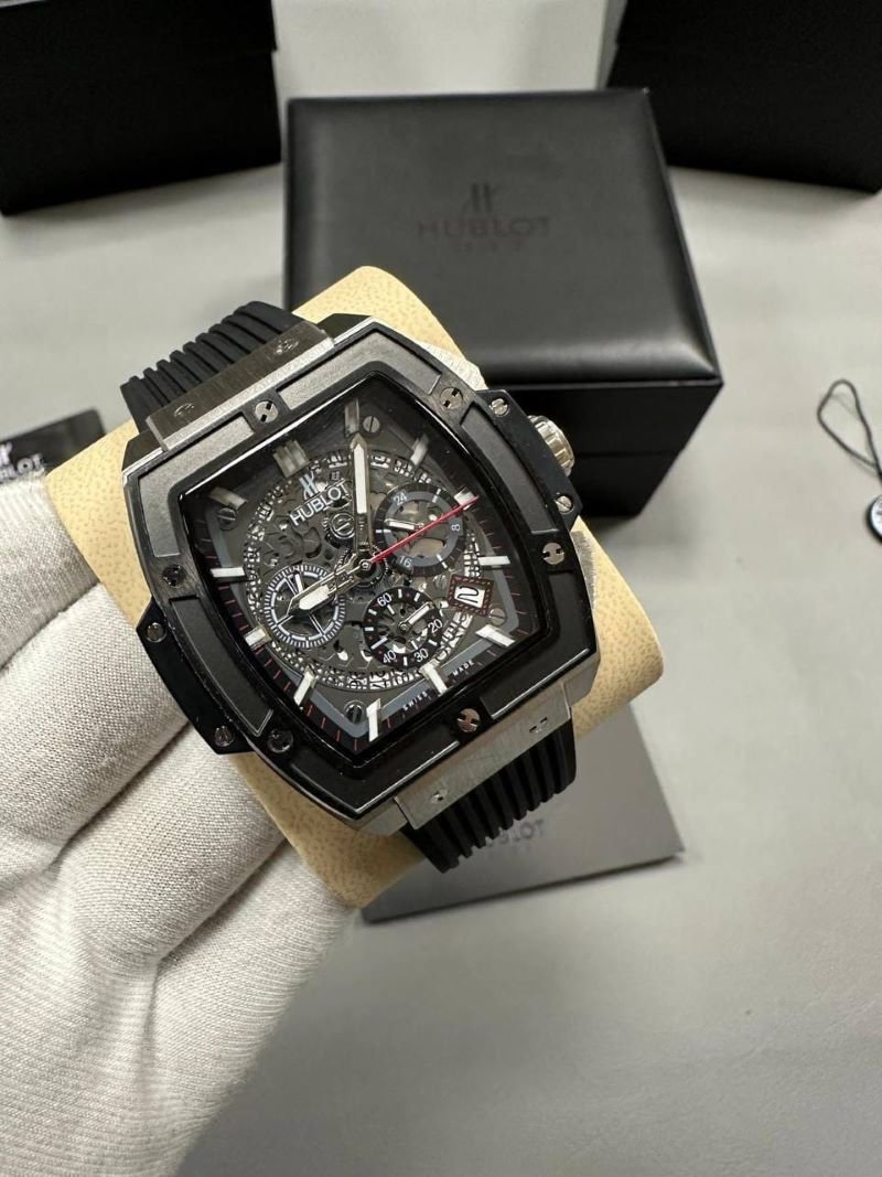 Hublot Big Bang & Spirit of Big Bang Luxury Timepiece Collection - Image 27