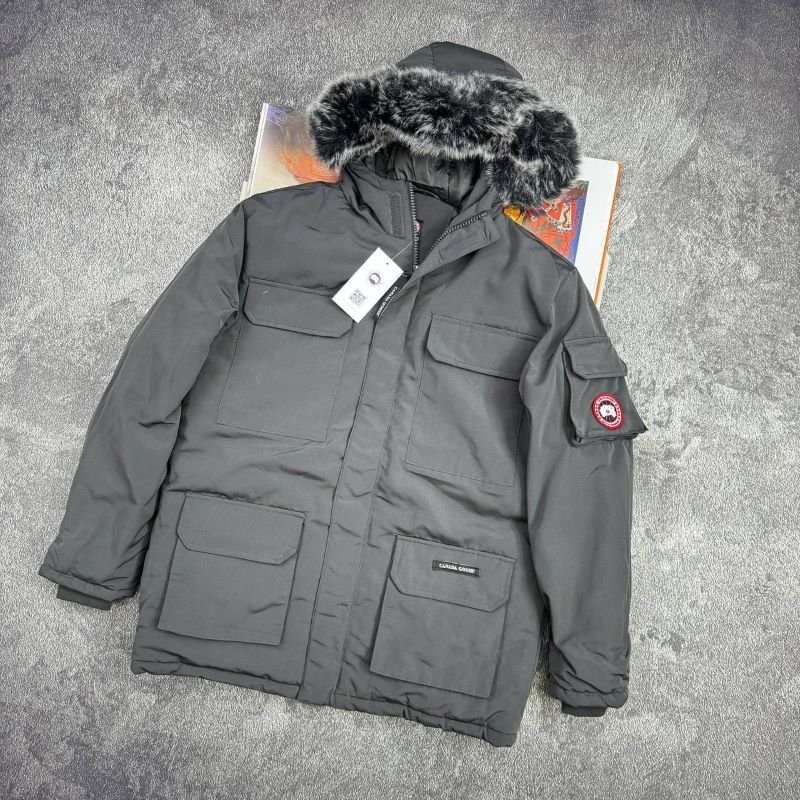 Canada Goose Expedition Fur-Trimmed Insulated Winter Parka - Image 3