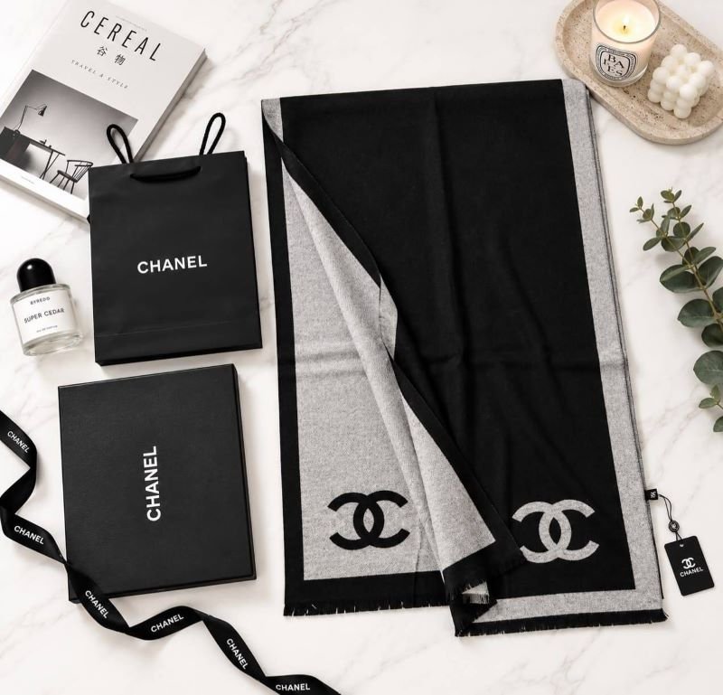 Chanel Luxury Cashmere-Blend Designer Scarf Collection - Image 3