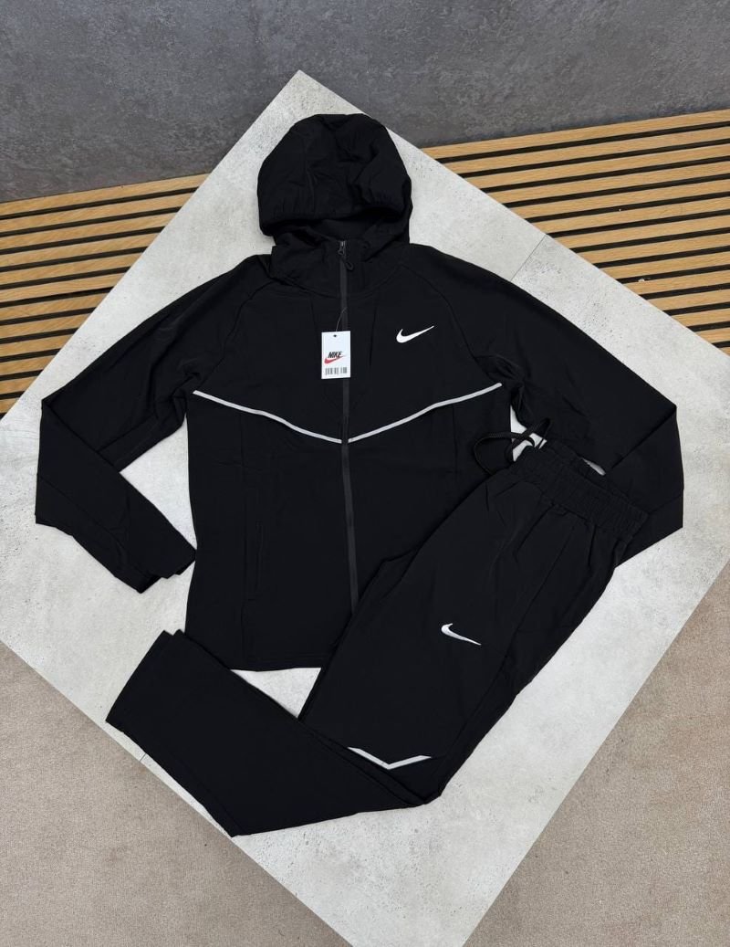 Nike Tech Windrunner Men's Hooded Tracksuit Set - Image 4