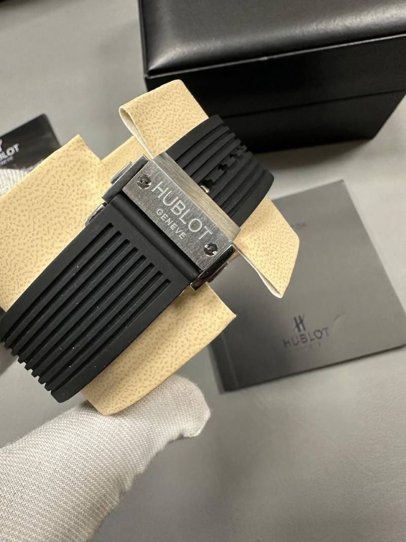 Hublot Big Bang & Spirit of Big Bang Luxury Timepiece Collection - Image 31