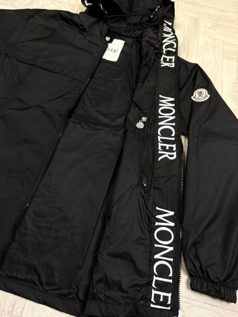 Moncler Grimpeurs Logo Trim Lightweight Hooded Windbreaker Jacket - Image 6