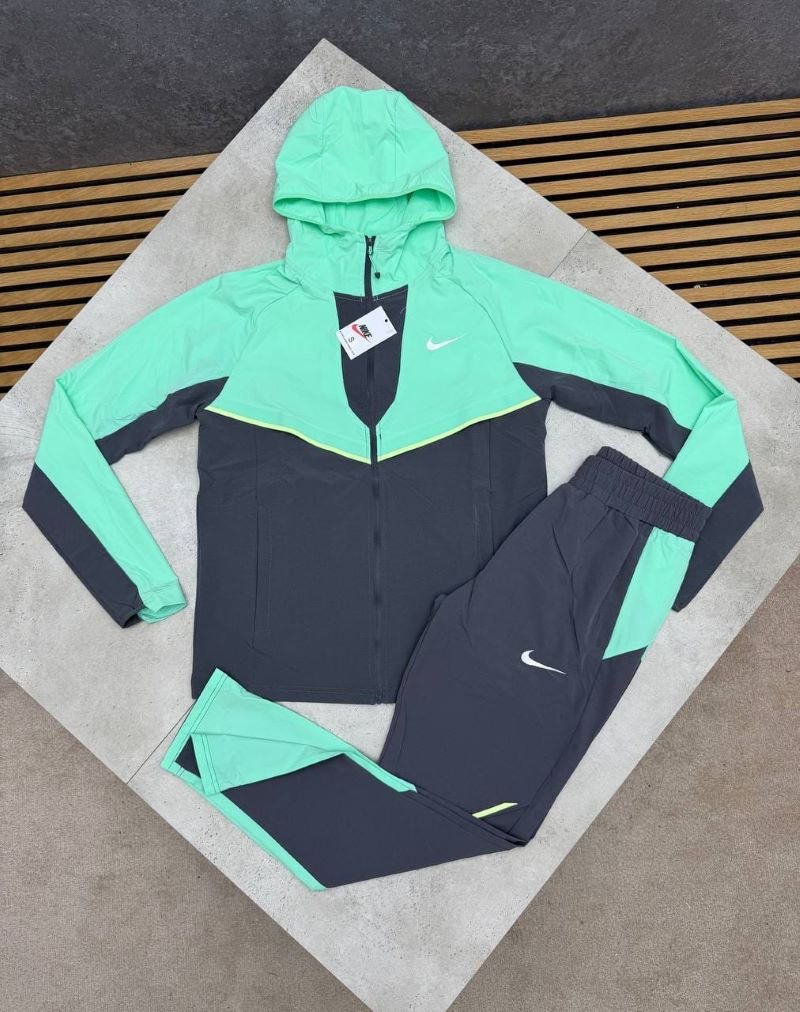 Nike Tech Windrunner Men's Hooded Tracksuit Set - Image 6