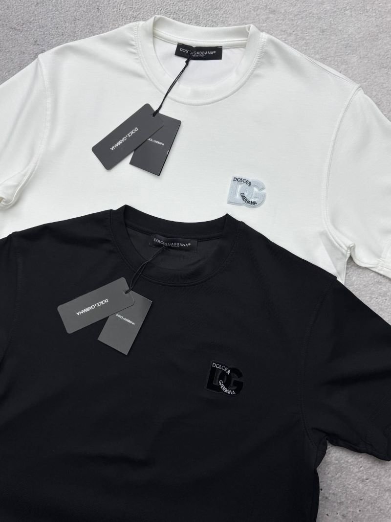 Dolce & Gabbana Men's Luxury Crewneck Tee with Textured DG Badge - Image 5