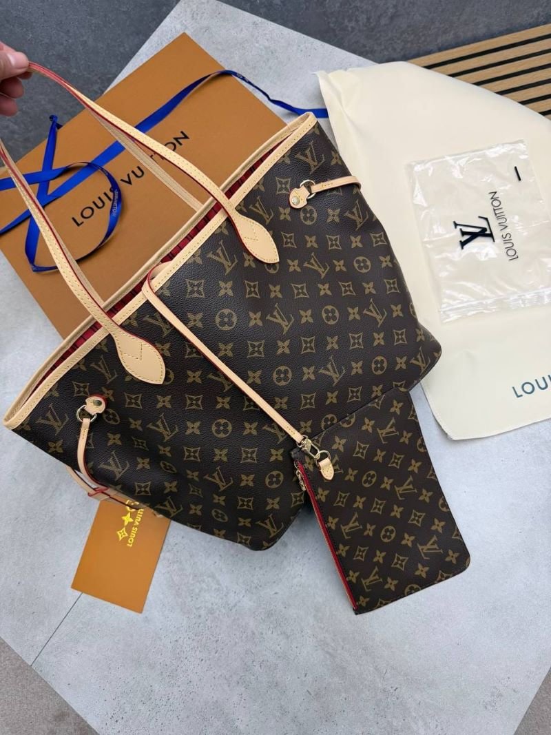 Top Notch Louis Vuitton Never full MM Monogram Tote Bag with Matching Pouch - Image 6