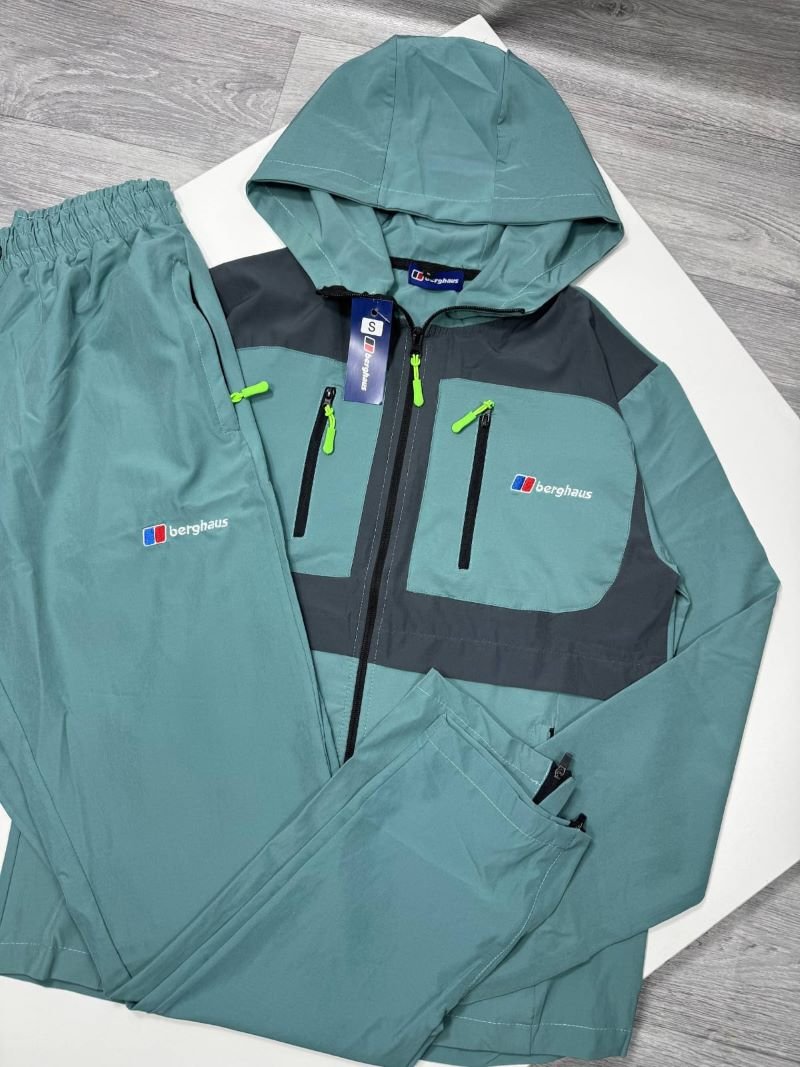 Berghaus Lightweight Wind Resistant Outdoor Tracksuit Collection - Image 5