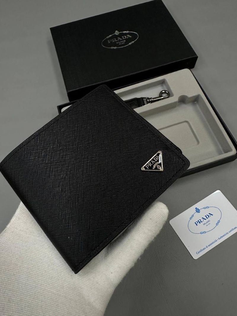 Luxury Designer Bifold Wallet, Cardholder & Keyring 3-Piece Gift Set Collection - Image 7