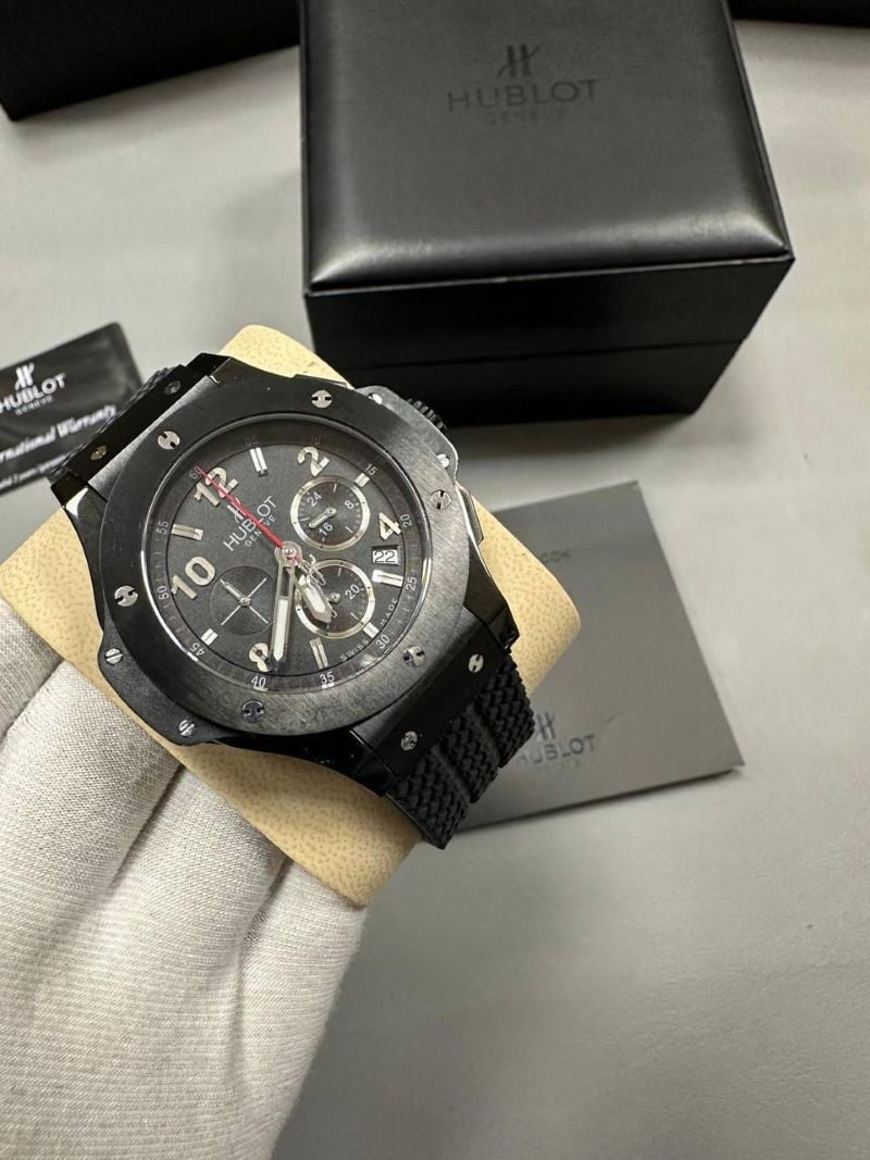 Hublot Big Bang & Spirit of Big Bang Luxury Timepiece Collection - Image 7