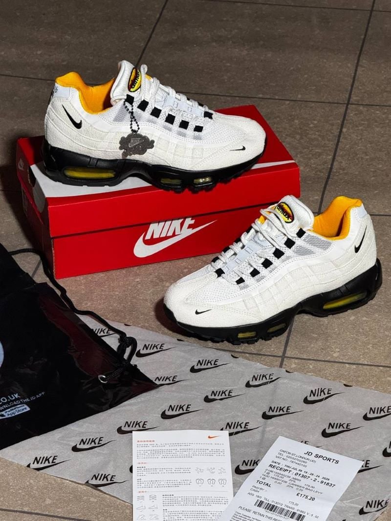 Nike Air Max 95 Retro Streetwear Trainers - Image 10